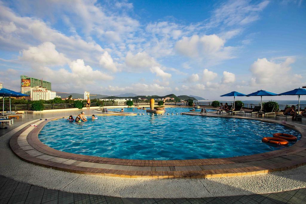 Pearl River Garden Hotel Sanya Buitenkant foto
