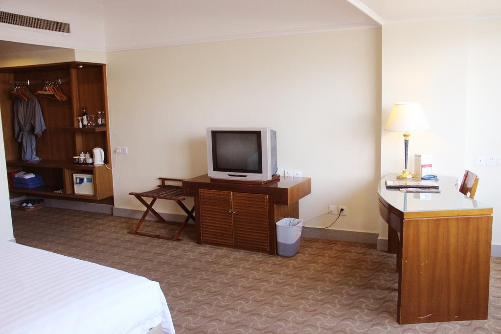 Pearl River Garden Hotel Sanya Kamer foto